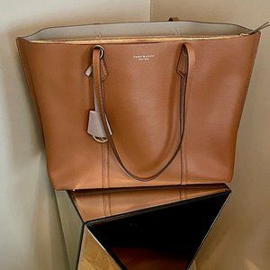 Tory Burch Perry Leather Tote Bag Like New